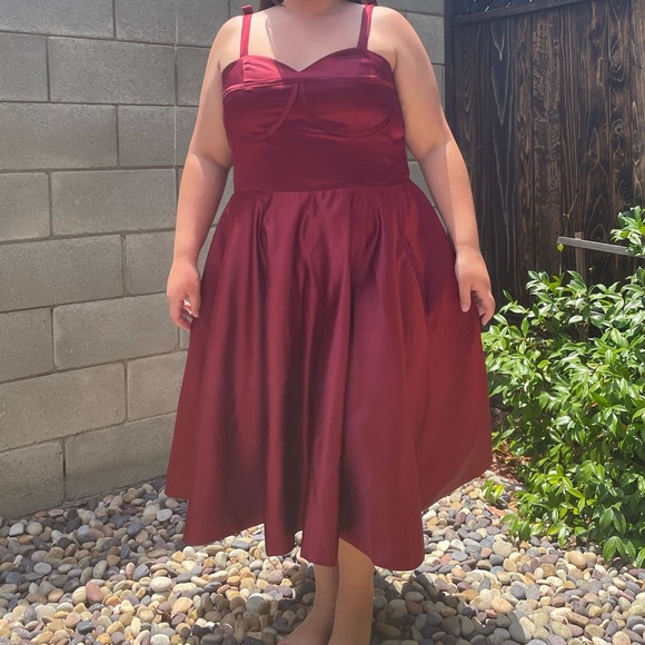 Sweetheart Satin Prom Dress - Picture 1 of 13